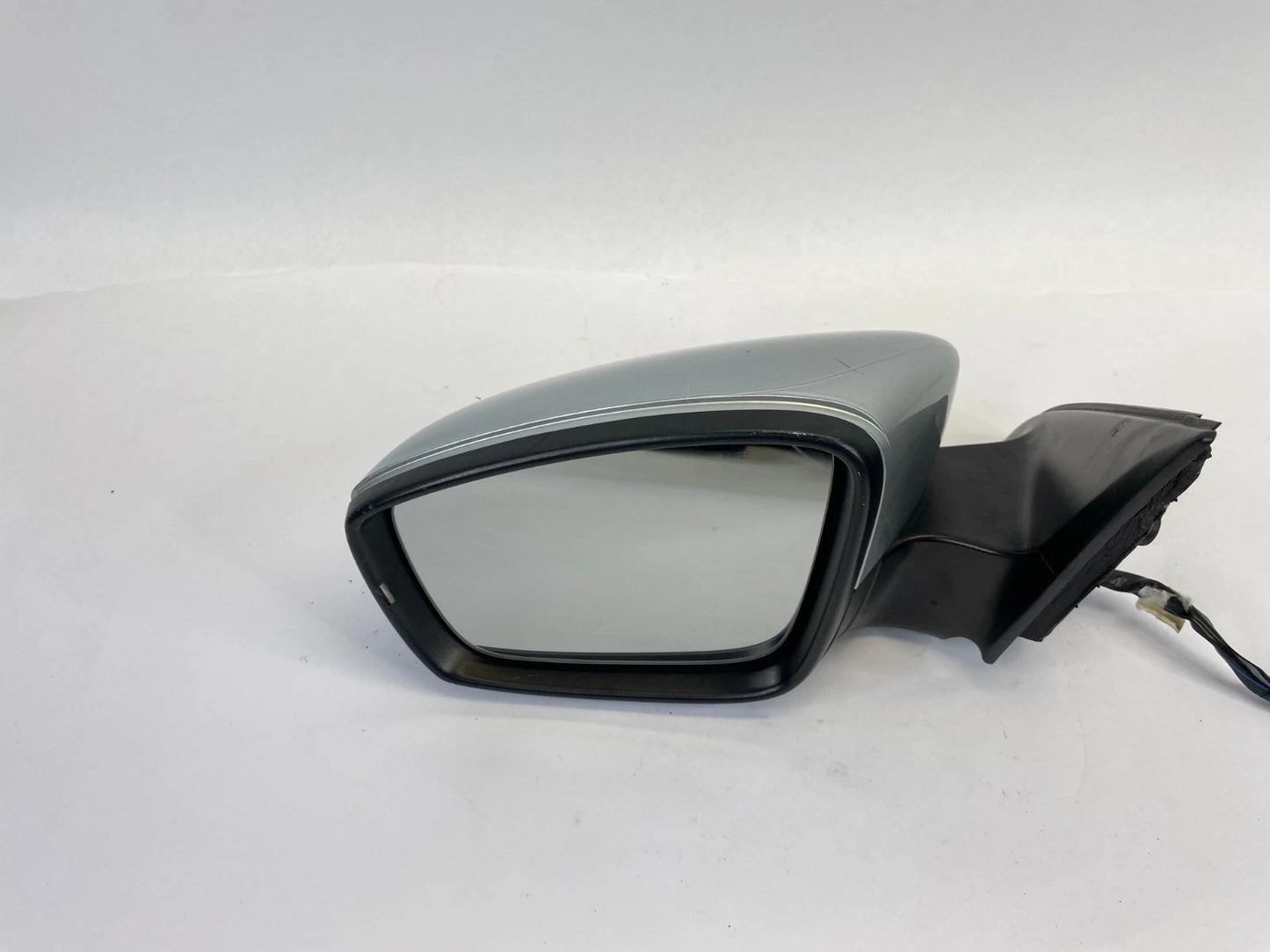 2011-2014 VW VOLKSWAGEN JETTA FRONT LEFT DRIVER SIDE POWER MIRROR OEM