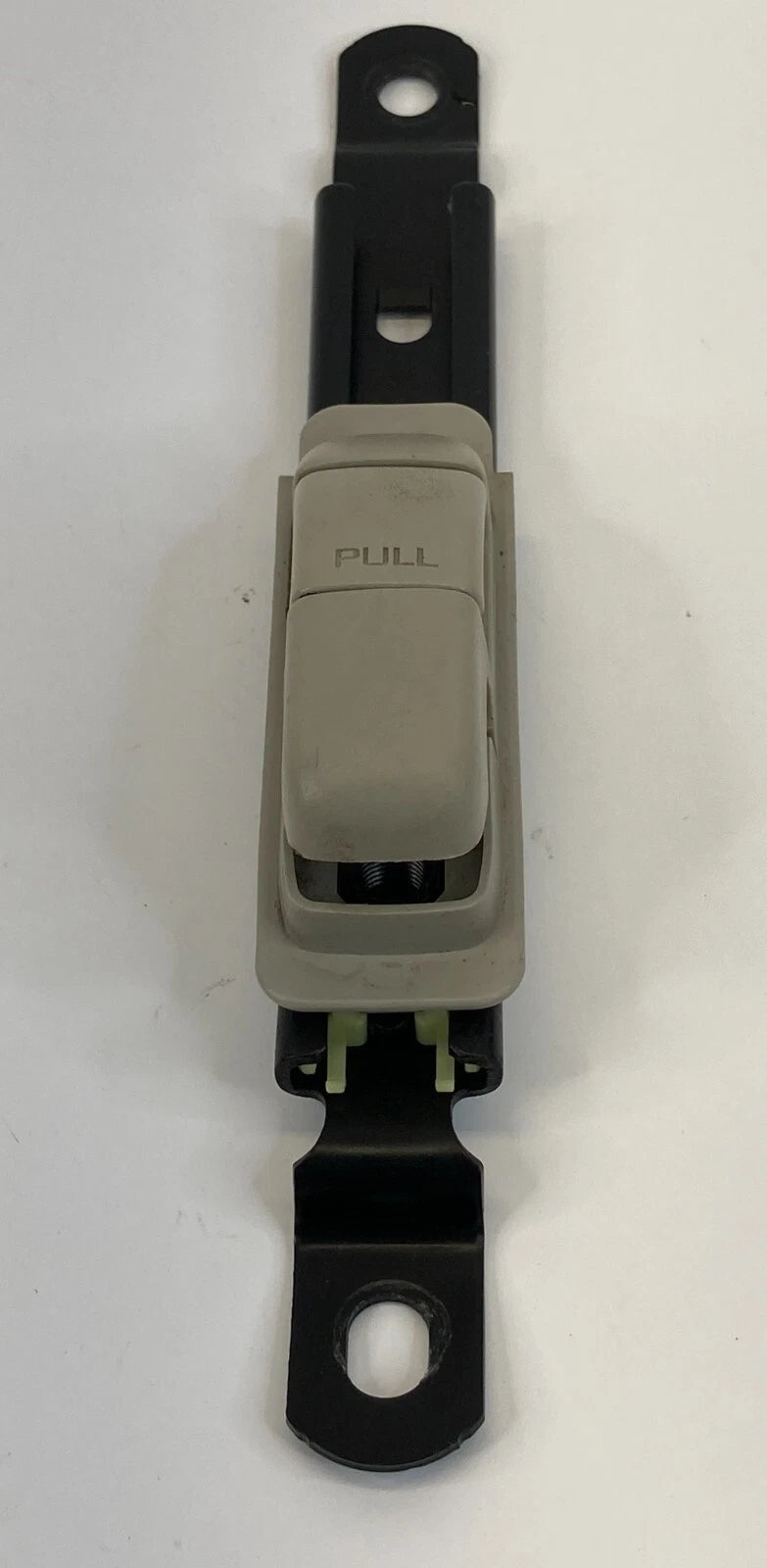 2007-2012 NISSAN VERSA FRONT RIGHT PASSENGER SEAT BELT HEIGHT ADJUSTER OEM