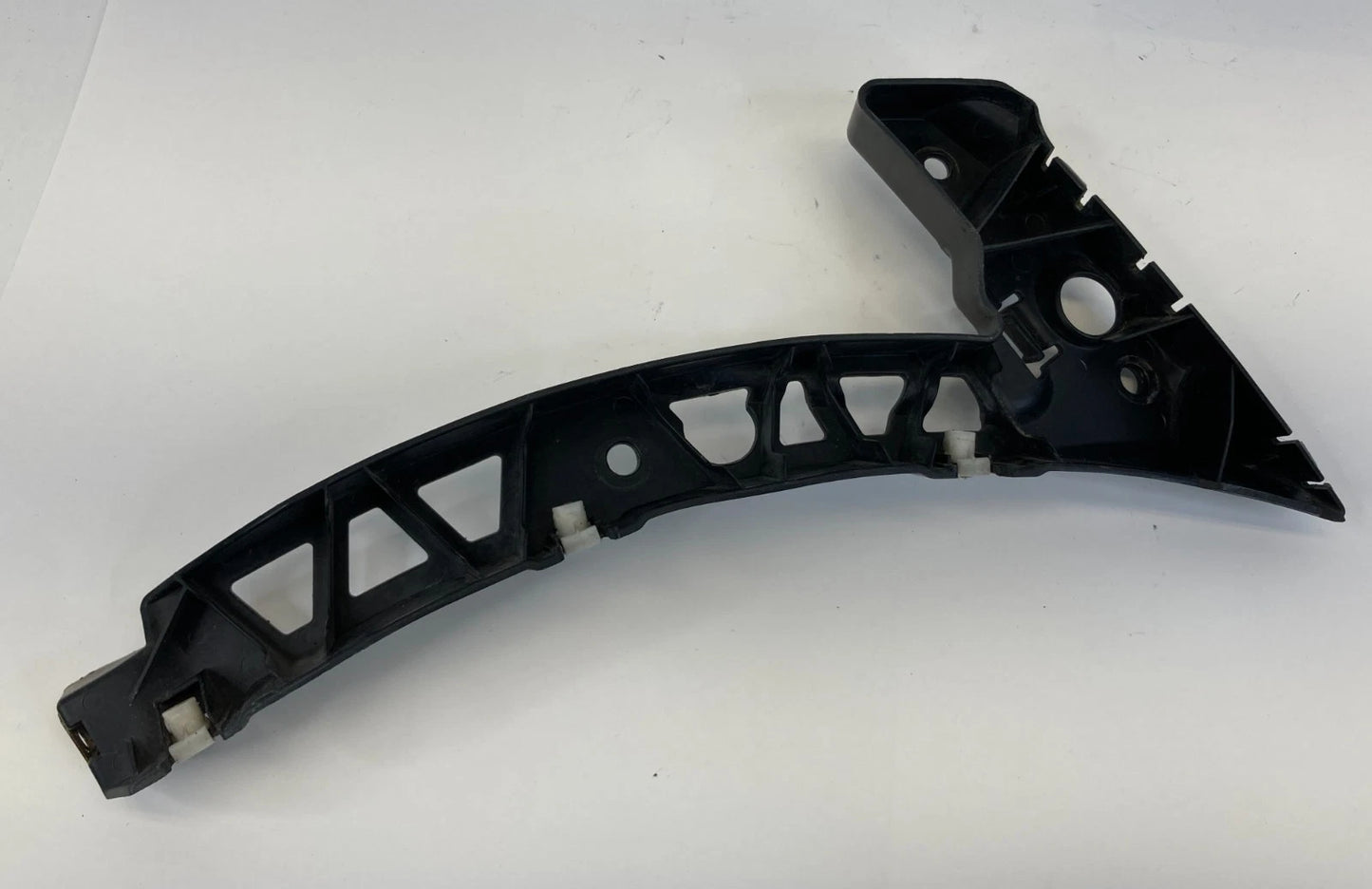 2009 2010 2011 JAGUAR XF FRONT BUMPER LEFT SIDE BUMPER MOUNT BRACKET SUPPORT OEM