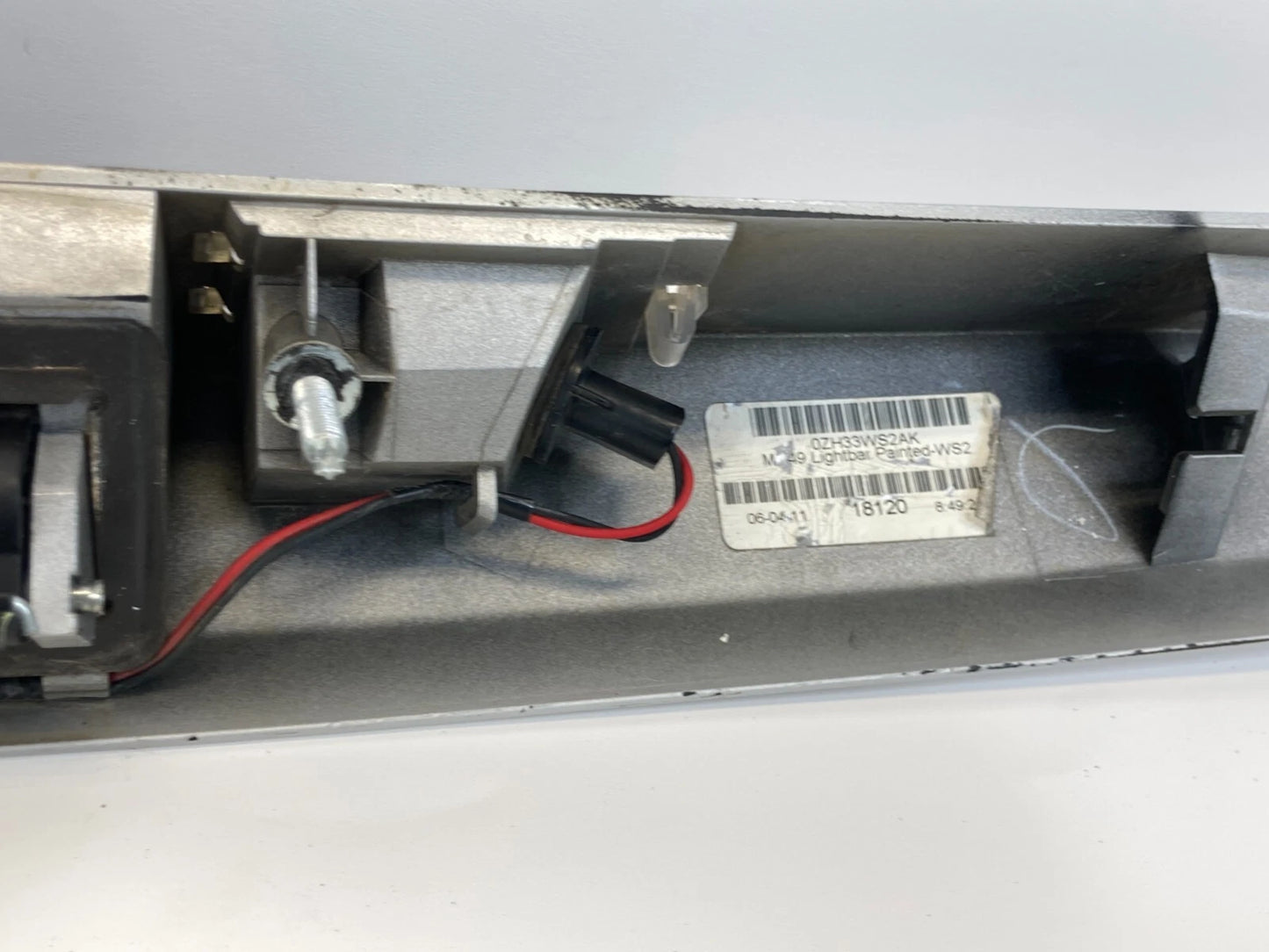 2009-2017 JEEP PATRIOT TRUNK TAILGATE LID LICENSE PLATE BEZEL TRIM MOLDING OEM