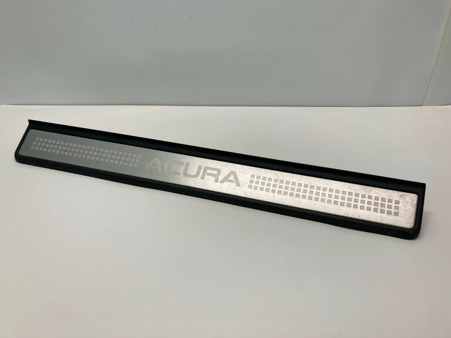 2004-2008 ACURA TL FRONT LEFT DRIVER DOOR SILL SCUFF TRIM PLATE STEP MOLDING OEM