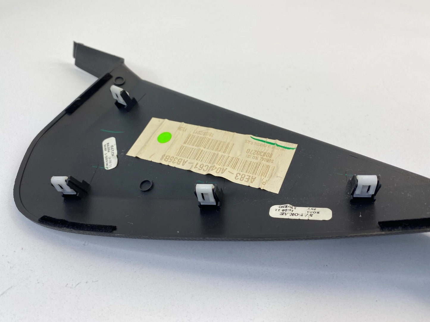 11-13 FORD FIESTA FRONT LEFT SIDE CAP END PANEL COVER BEZEL TRIM AE83A044C61