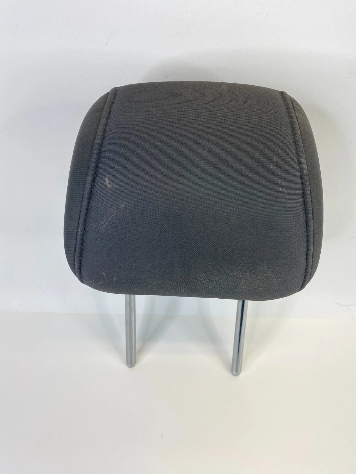 2012 2013 FORD FIESTA FRONT SEAT RIGHT PASSENGER HEADREST HEAD REST OEM