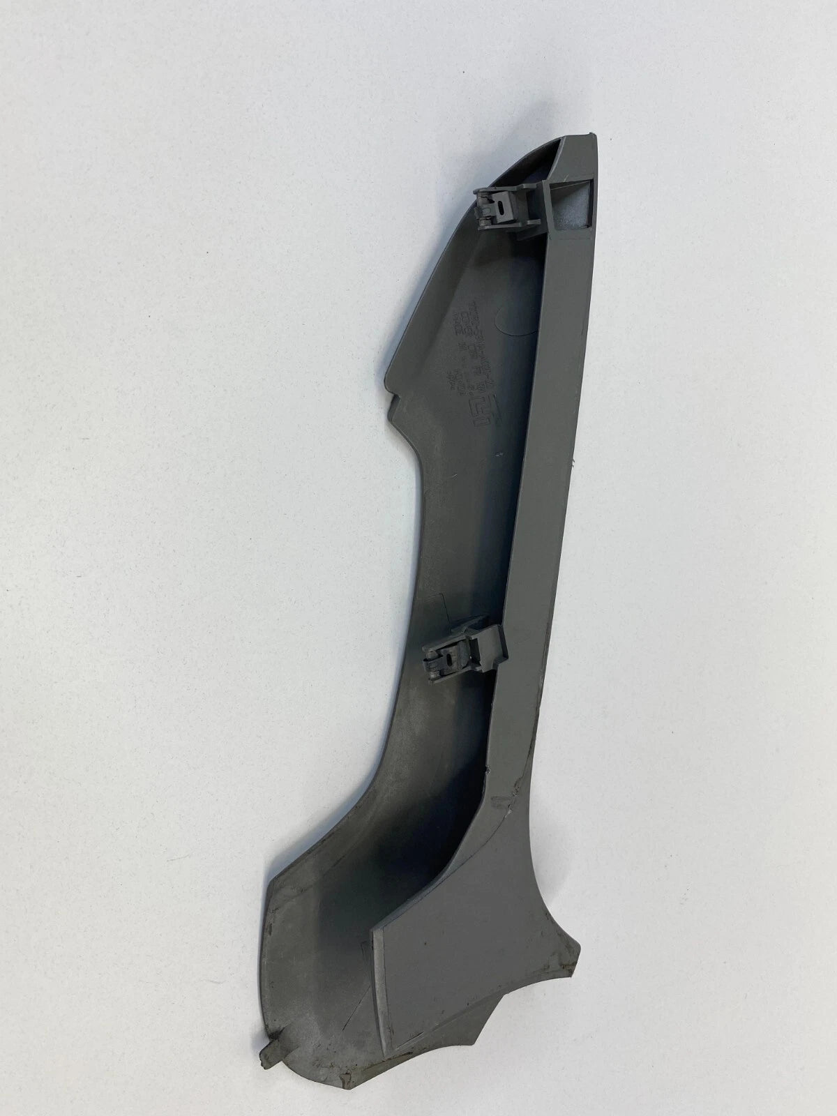 2003-2005 HONDA PILOT FRONT RIGHT PASSENGER SIDE CENTER CONSOLE TRIM BEZEL OEM