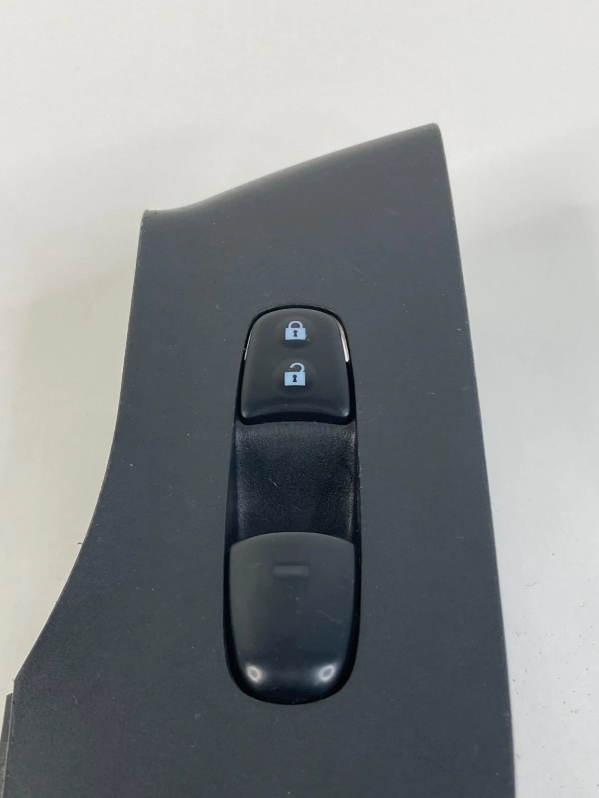 13-18 NISSAN ALTIMA FR RIGHT SIDE DOOR WINDOW CONTROL SWITCH W/BEZEL 809603TA0