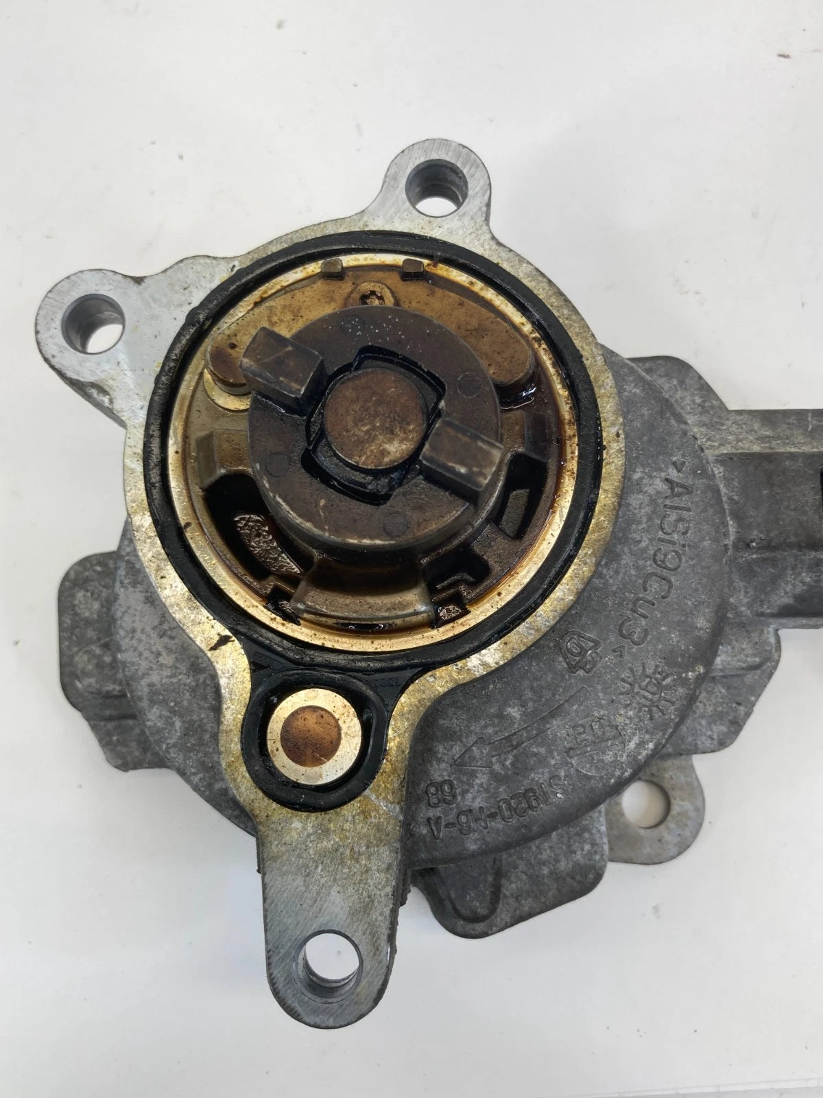 2012-2018 FORD EDGE 13-19 ESCAPE 2.0L L4 BRAKE VACUUM PUMP ASSY BB5E2A451BD OEM