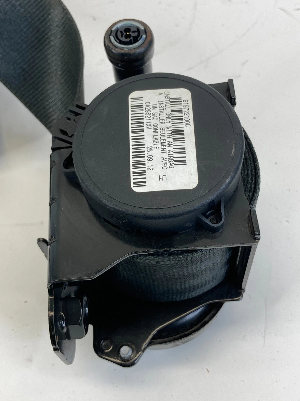 2013-2017 FORD ESCAPE FRONT LEFT DRIVER SEAT BELT RETRACTOR CJ54-78612D65-AE