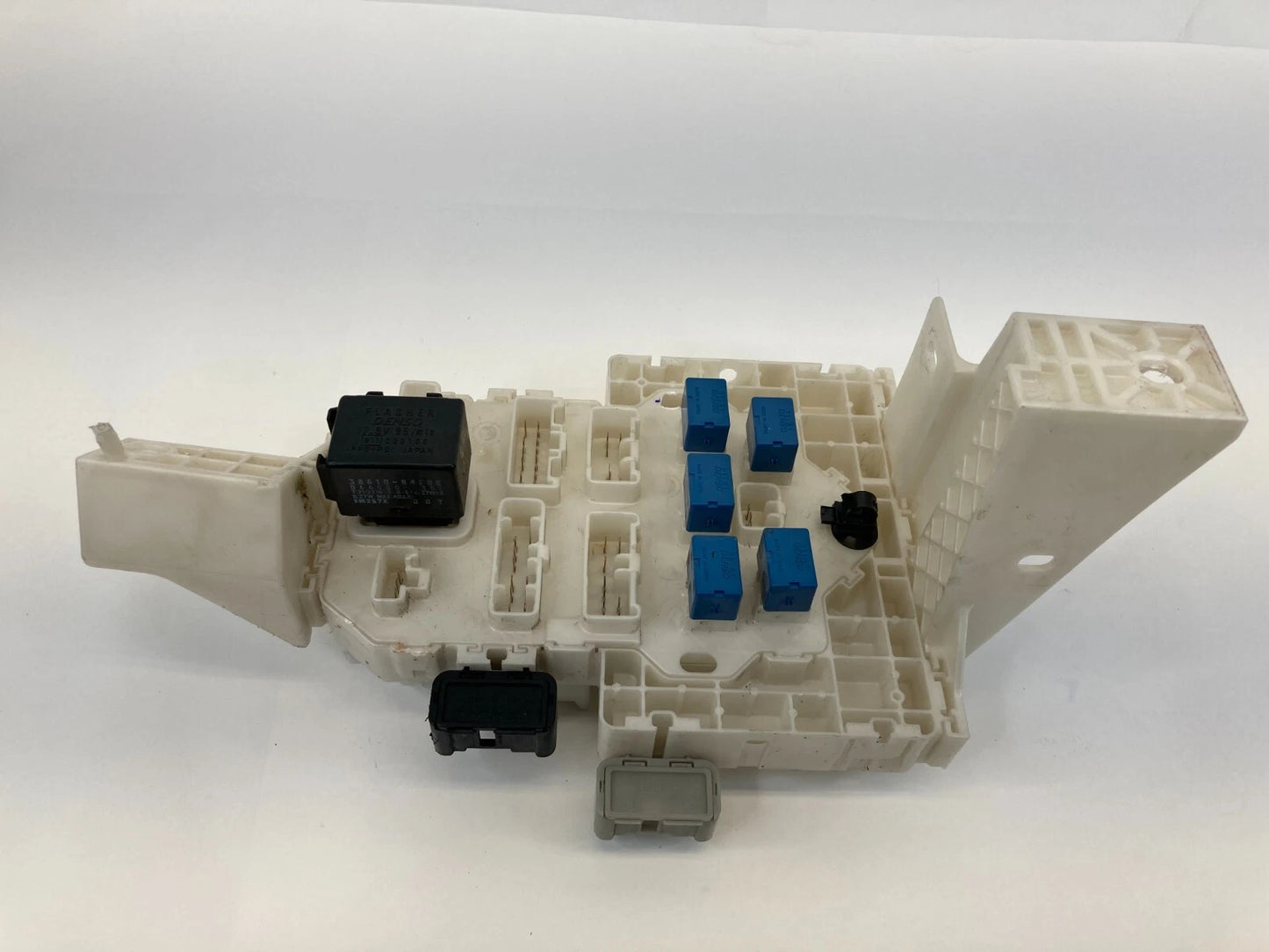 10-13 SUZUKI SX4 HATCHBACK 2.0L INTERIOR INSIDE FUSE RELAY JUNCTION BOX OEM