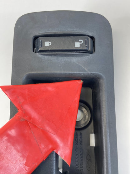 2005-2009 Ford Mustang Front Right Passenger Side Interior Door Handle