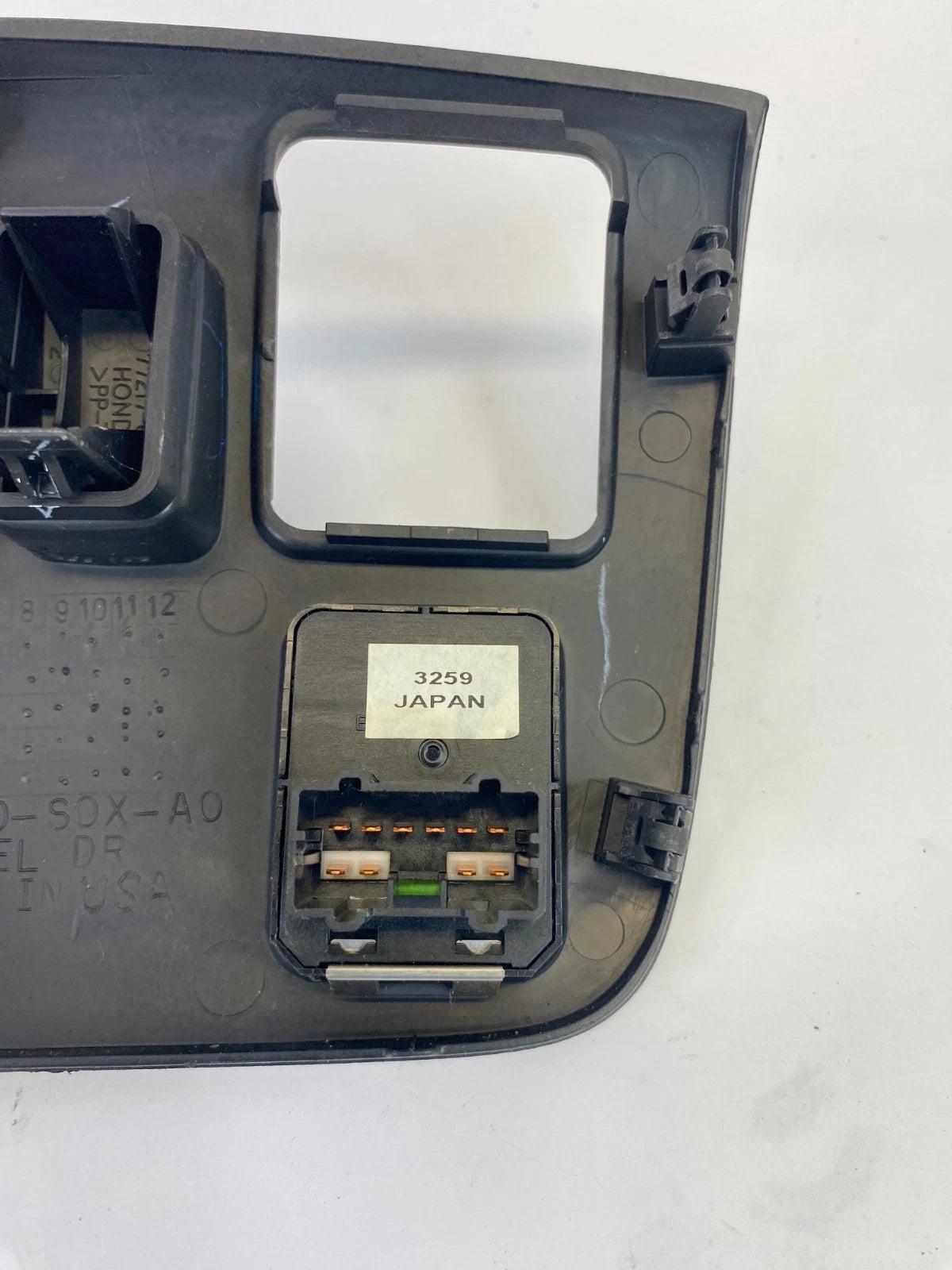 1999-2004 HONDA ODYSSEY SIDE VIEW POWER DOOR MIRROR CONTROL SWITCH W/DASH BEZEL