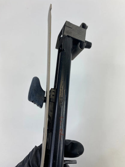 01-07 CHRYSLER PT CRUISER FRONT RIGHT SIDE SEAT BELT ADJUSTER HEIGHT 04645950AC