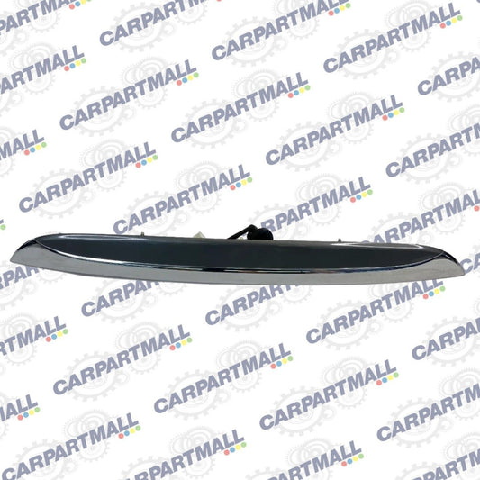 2010 Hyundai Elantra Sedan Rear Trunk Molding Garnish Molding w/ License Lamps