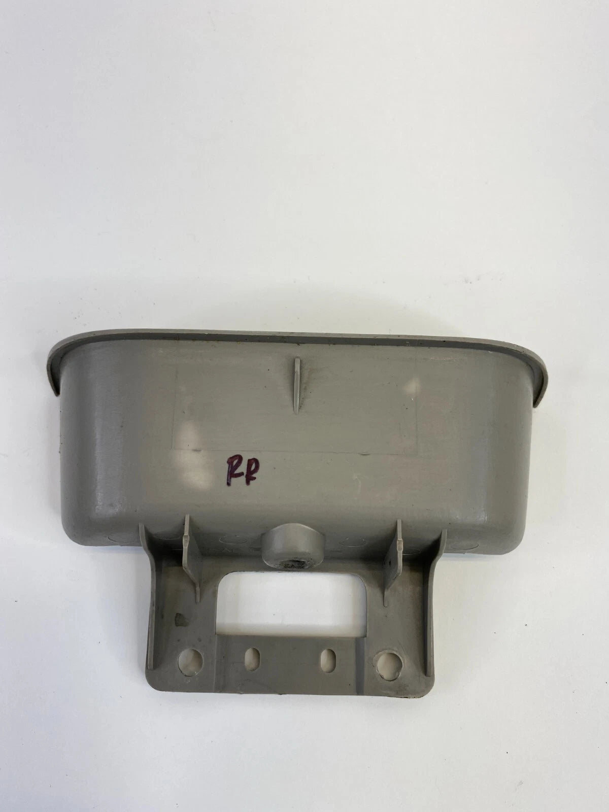 2003 2004 2005 SUZUKI XL-7 REAR RIGHT SIDE DOOR PULL HANDLE POCKET BEZEL OEM
