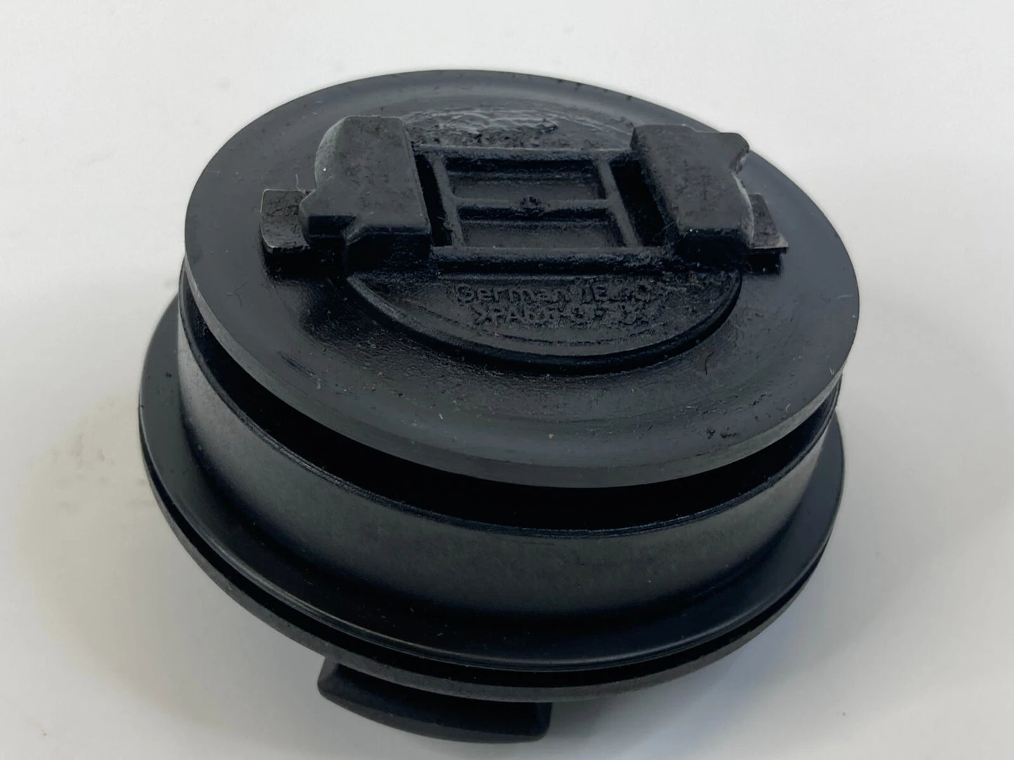 2002-2016 AUDI A6 QUATTRO 3.2L V6 ENGINE OIL FILLER CAP LID COVER OEM