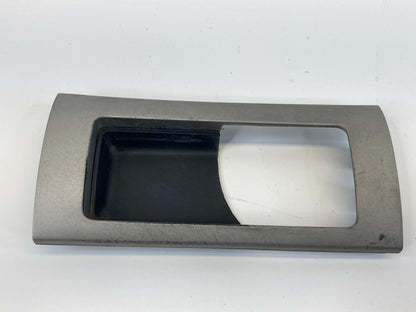 2003-2006 Lincoln Navigator Front Left Driver Side Inner Door Handle w/ Bezel