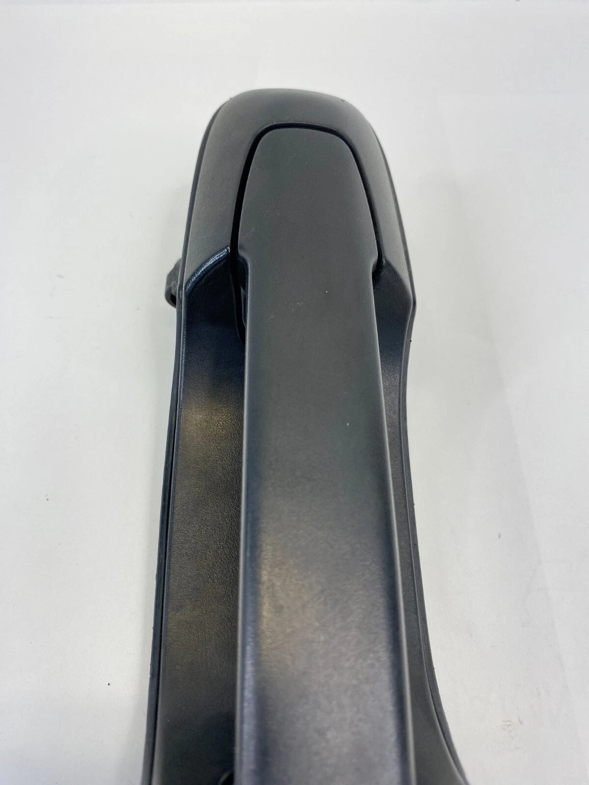 1999-2003 SUZUKI GRAND VITARA FRONT LH SIDE EXTERIOR DOOR HANDLE 82820-65D00 OEM
