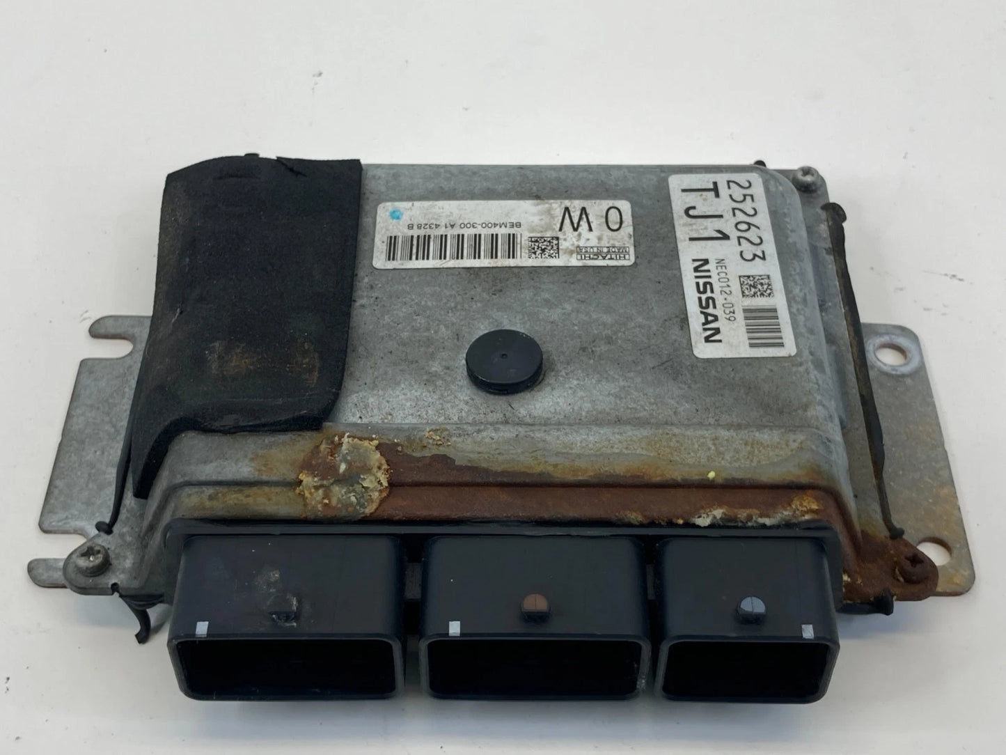 2013 2014 NISSAN ALTIMA 2.5L ENGINE COMPUTER CONTROL MODULE ECU BEM400-300