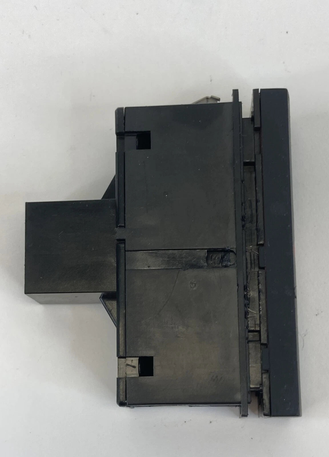 2005-2011 AUDI A6 QUATTRO EMERGENCY DASH INTERIOR HAZARD WARNING LAMP SWITCH OEM