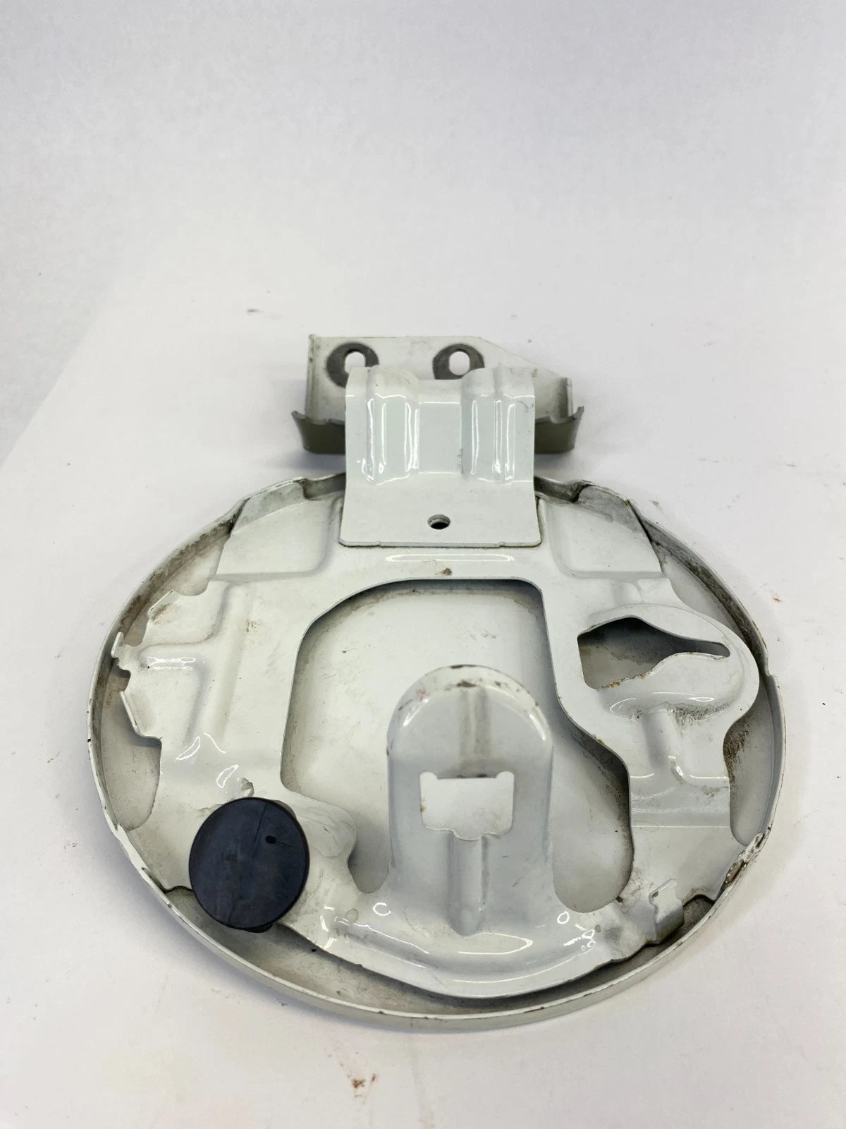 2005-2010 HONDA ODYSSEY FUEL FILLER DOOR GAS CAP COVER ASSEMBLY WHITE OEM