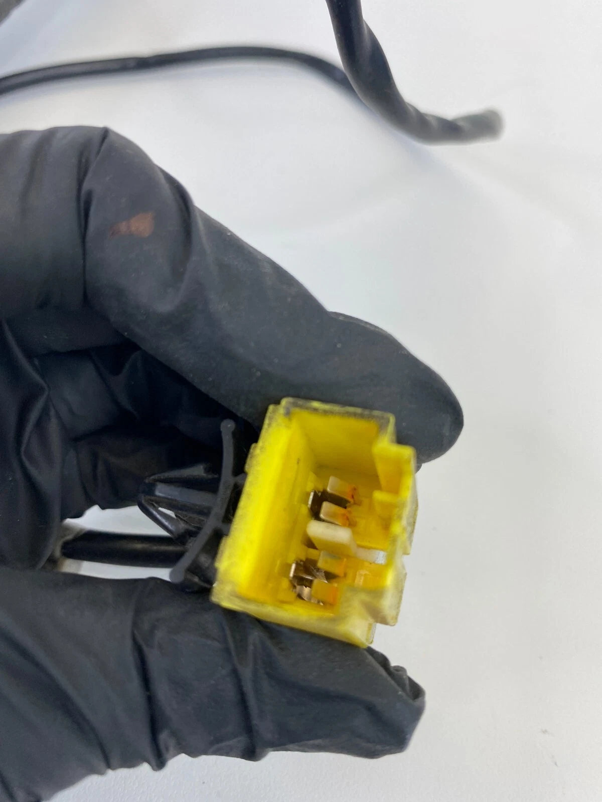 12-15 CHEVY CAPTIVA SPORT RIGHT FRONT PASSENGER SIDE SEAT BELT BUCKLE 23106201