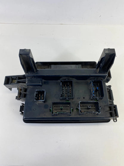 2005 DODGE MAGNUM 3.5L FUSE BOX RELAY BOX COMPARTMENT W/ CAP 7140-1914-30 OEM