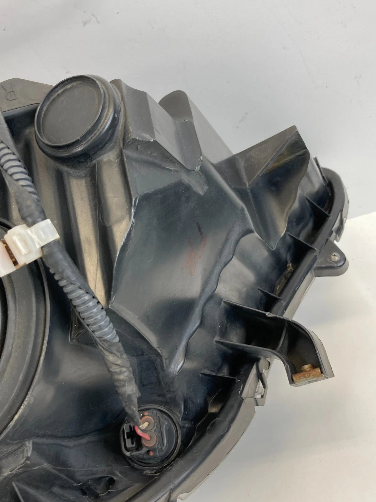 2011 2012 Toyota Avalon Front Right Side Headlight Headlamp Halogen OEM