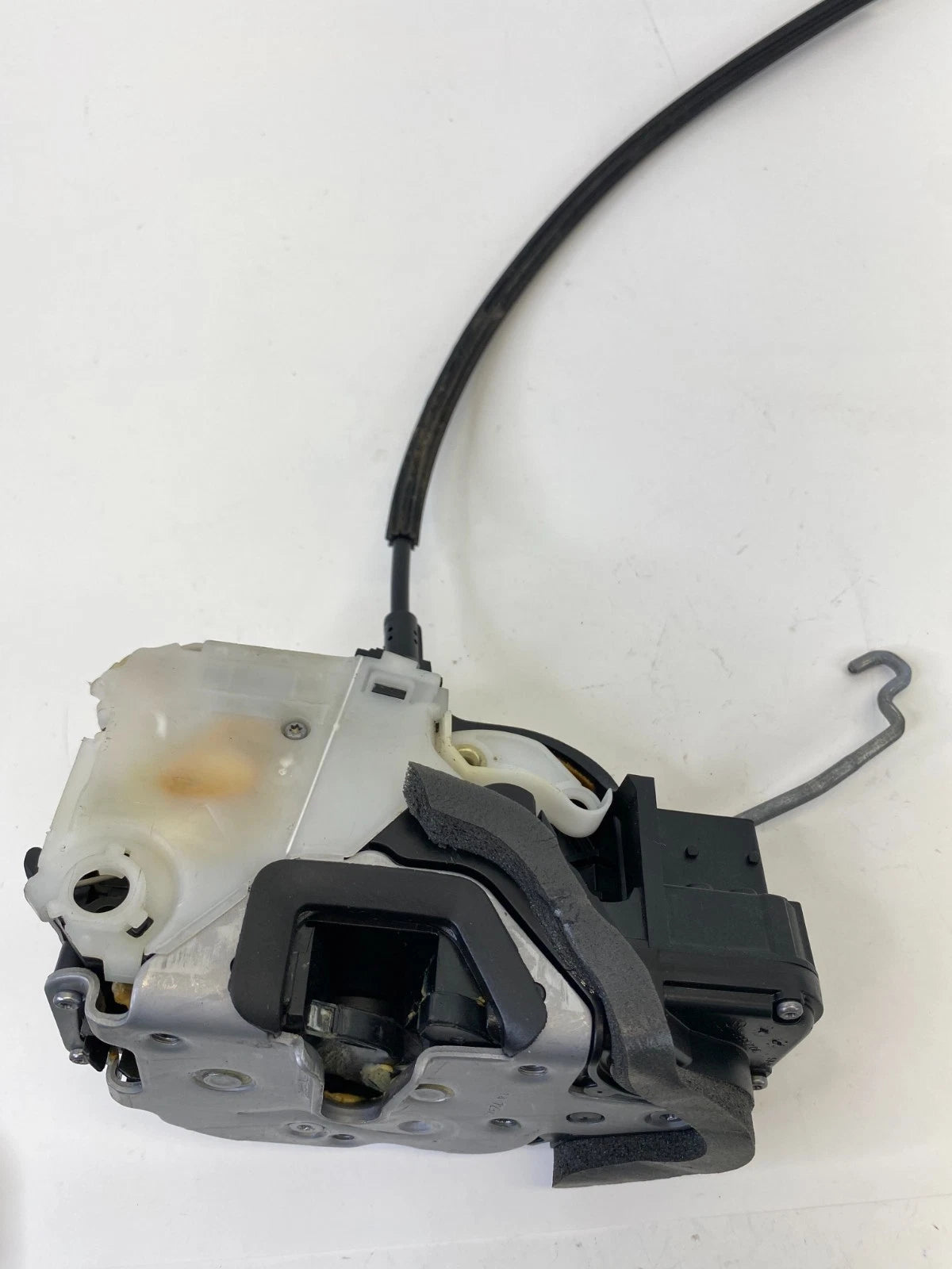 10-15 CHEVROLET EQUINOX REAR RIGHT SIDE DOOR LOCK LATCH ACTUATOR 13579552 OEM