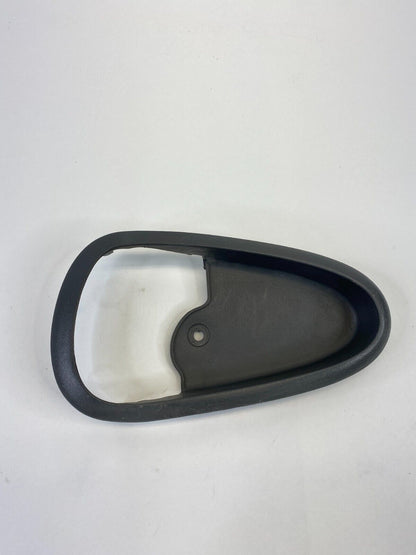 99-05 Pontiac Grand AM Rear Right Side Interior Door Handle Cover Bezel 22617660