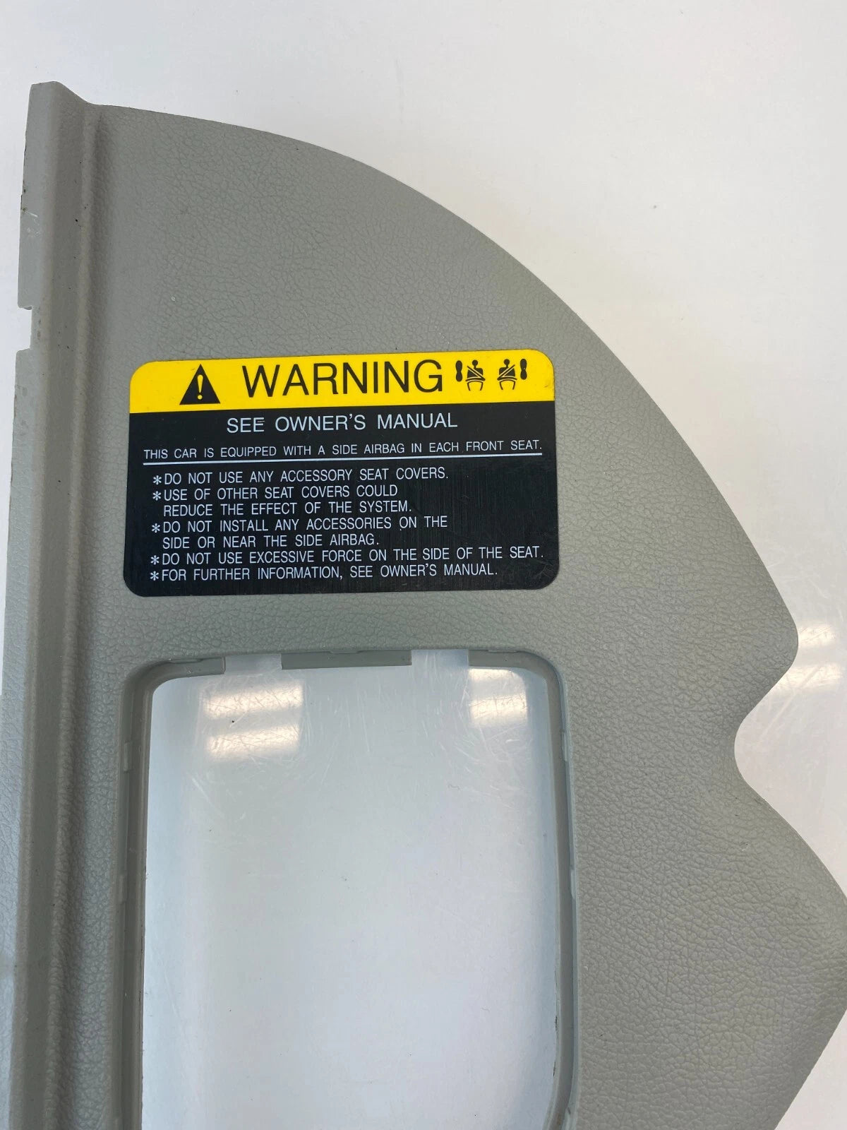 2010-2013 KIA FORTE FRONT LEFT SIDE DASH FUSE BOX COVER TRIM PANEL 84785-1M110