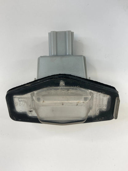 2004-2008 ACURA TL SEDAN BACK REAR LICENSE PLATE LIGHT LAMP ASSEMBLY OEM