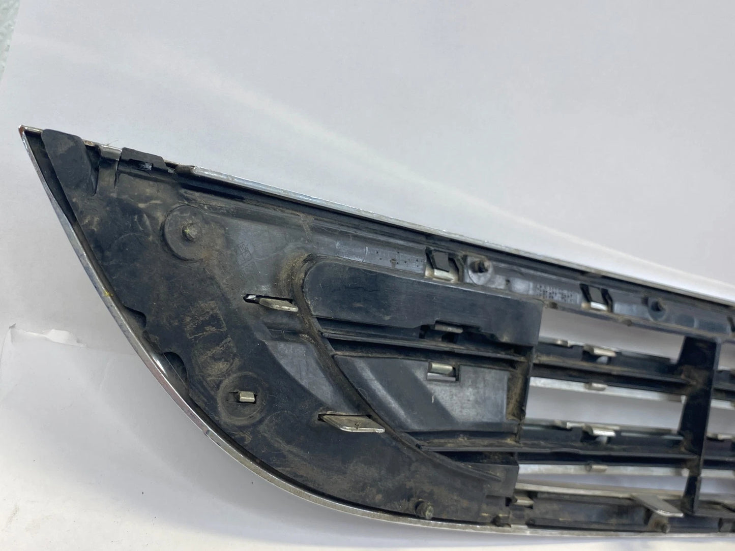 2002-2006 MINI COOPER FRONT HOOD UPPER GRILLE GRILL TRIM ASSY OEM