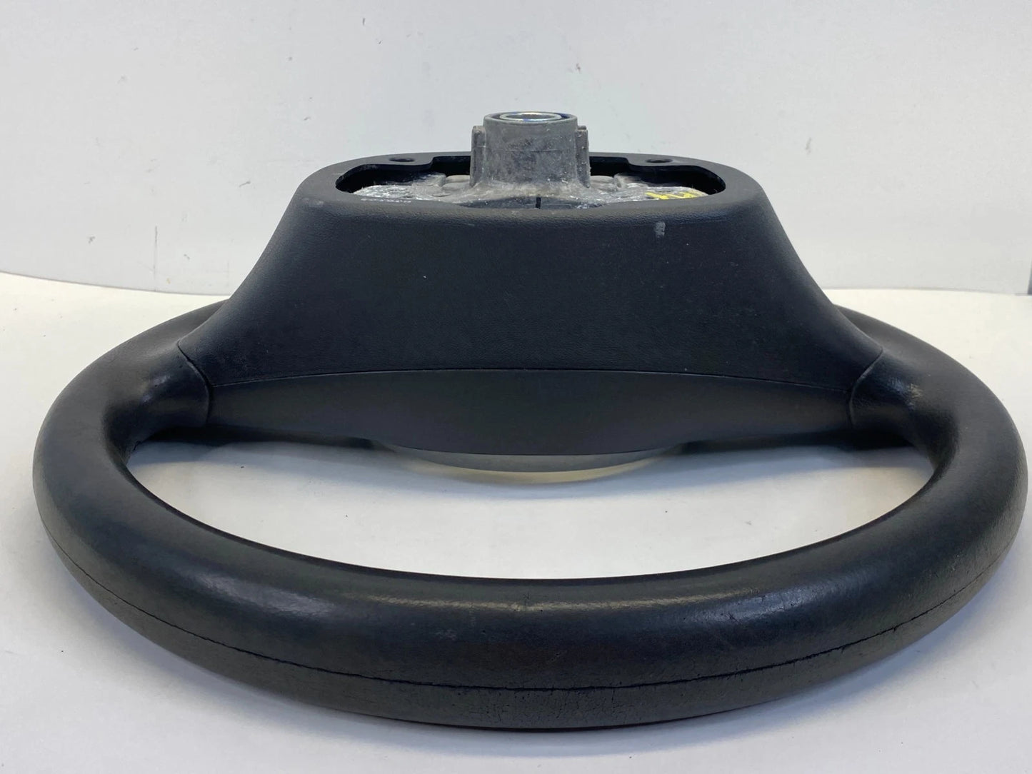 2010-2013 KIA SOUL STEERING WHEEL W/ AUDIO & CRUISE CONTROL SWITCH ASSY OEM