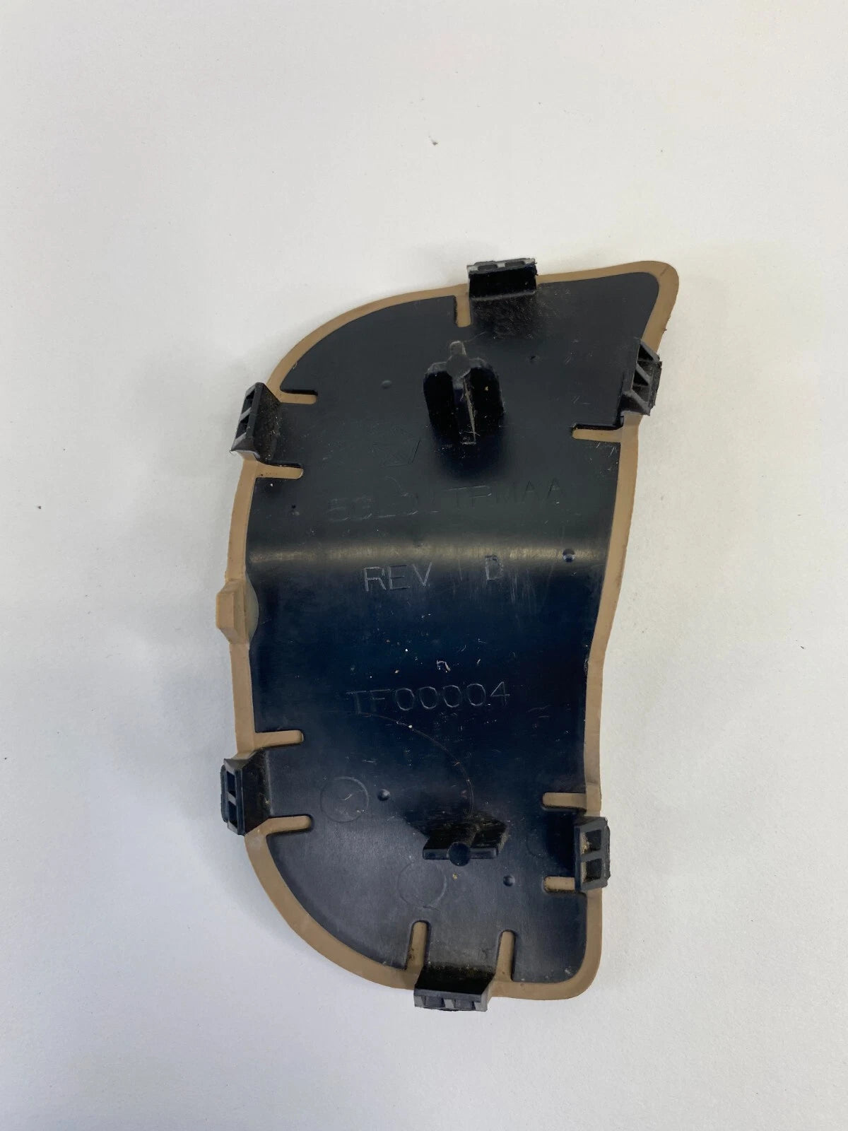 1999 00 01 02 03 2004 JEEP GRAND CHEROKEE RUBBER KEY BUMPER COVER 5GL01TRMAA OEM