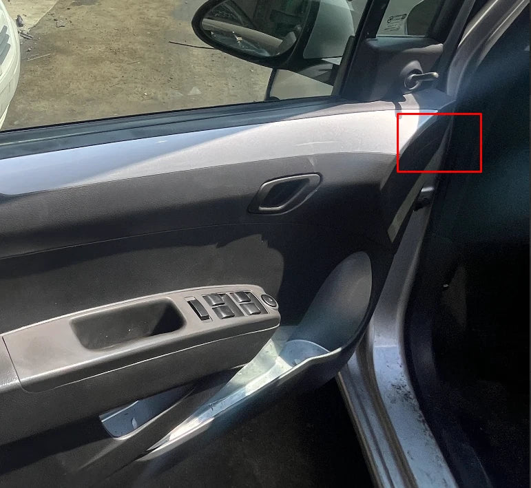 13 14 15 CHEVY SPARK FRONT LEFT DRIVER DOOR ACCESS TRIM BOLT HOLE COVER 96680936