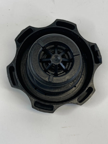 2011-2016 CHEVROLET CHEVY CRUZE RADIATOR COOLANT RESERVOIR TANK CAP COVER