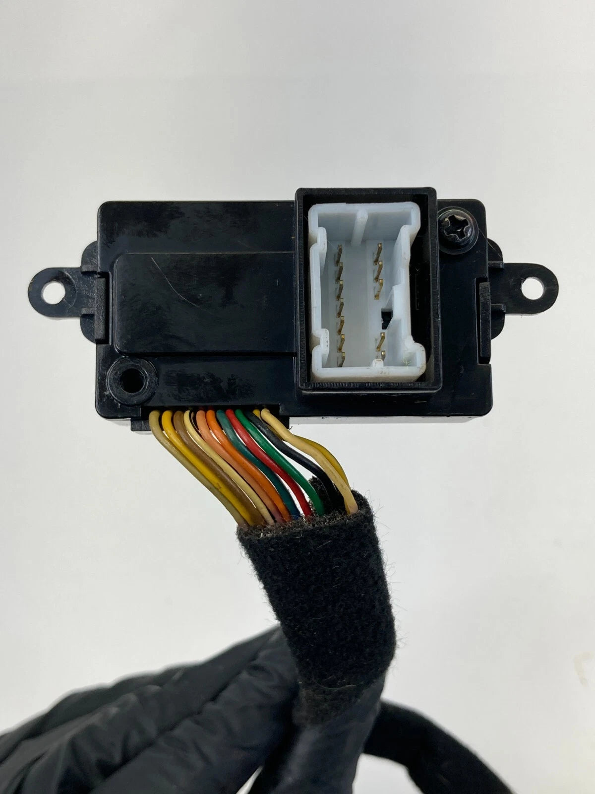 11-14 HYUNDAI SONATA A/T GEAR SELECTOR SHIFTER INDICATOR CONNECTOR 84642-3Q100