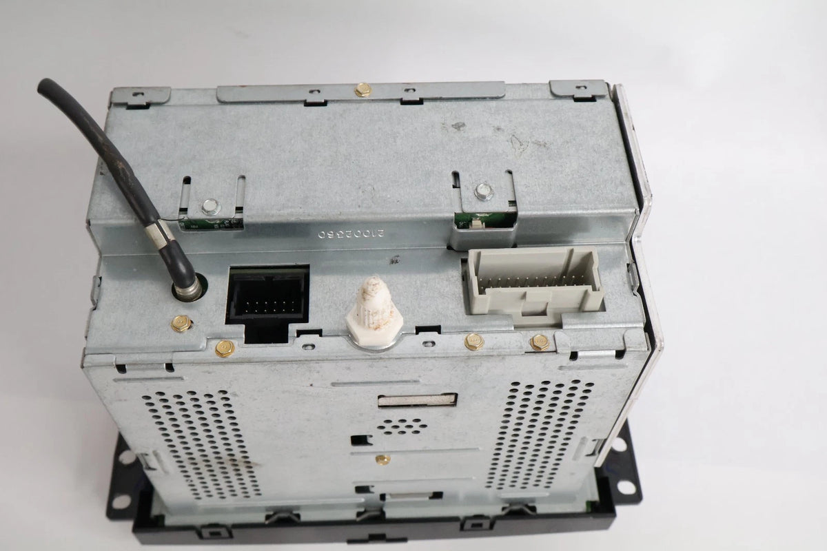 2006-2010 HUMMER H3 AM /FM 6 DISC CD PLAYER RADIO RECEIVER 15261537 OEM