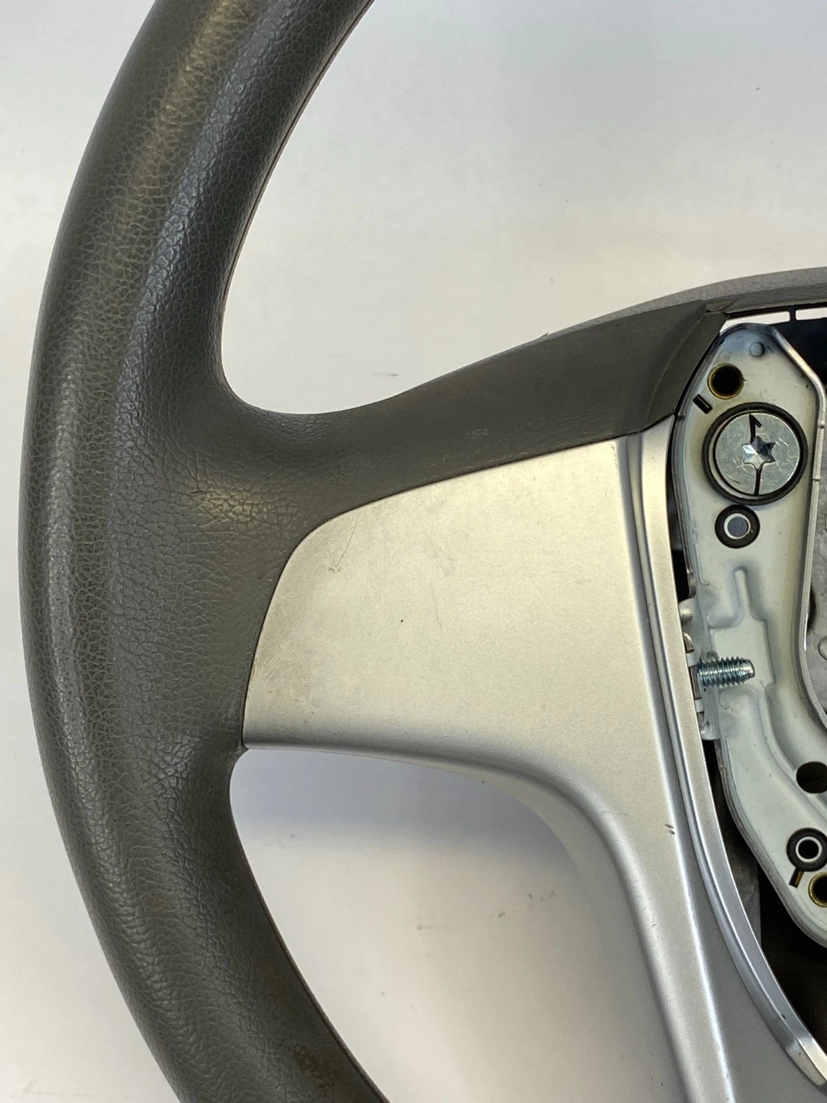 2012-2017 HYUNDAI ACCENT LEFT DRIVER STEERING WHEEL 56113-1R000 OEM FACTORY