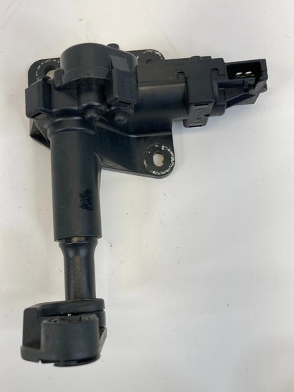 2001-2016 CHRYSLER TOWN & COUNTRY REAR LEFT QUARTER HANDLE POWER WINDOW OEM