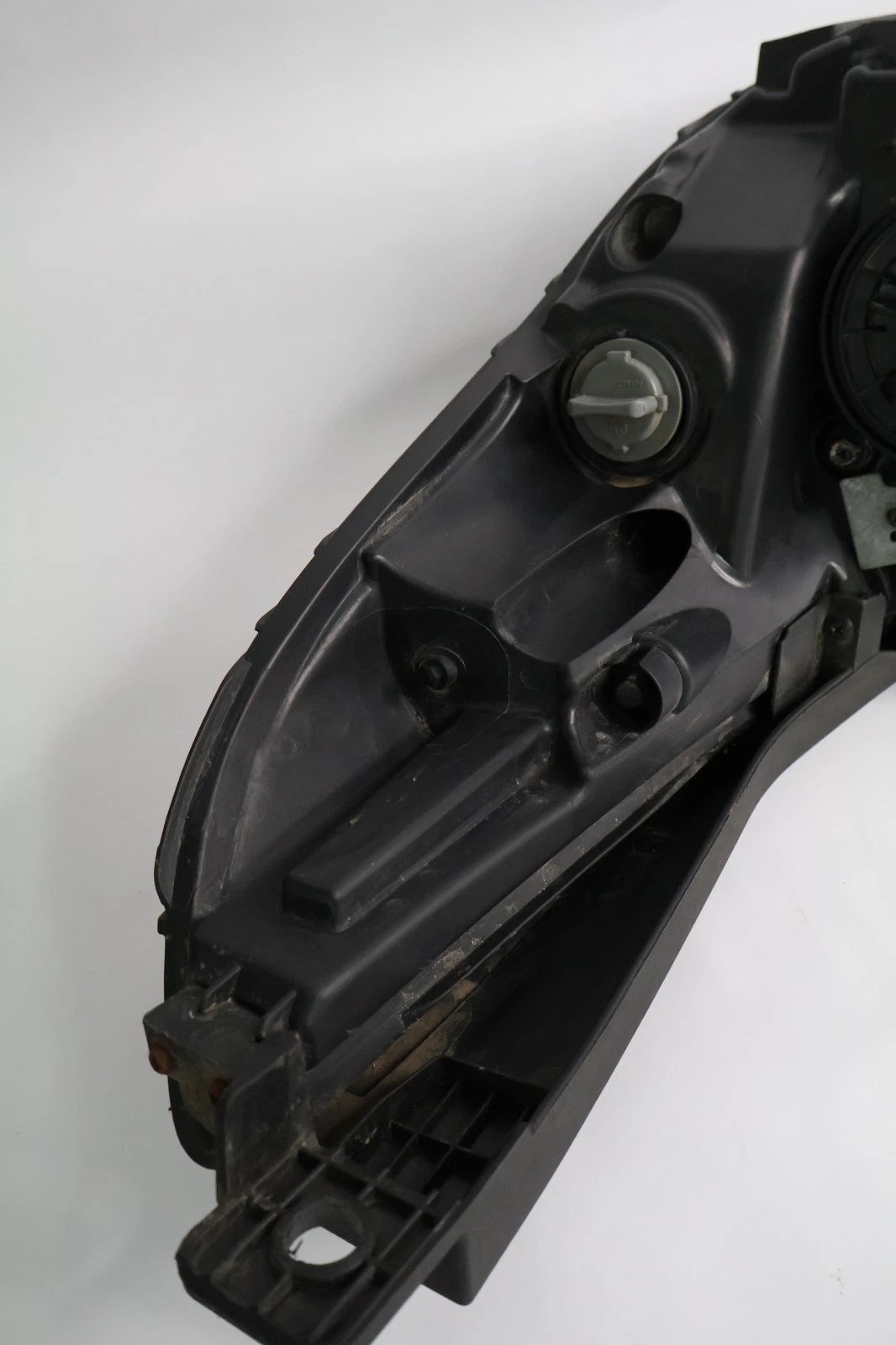 2015-2017 HYUNDAI SONATA RIGHT PASSENGER SIDE HEADLIGHT HEAD LAMP HALOGEN