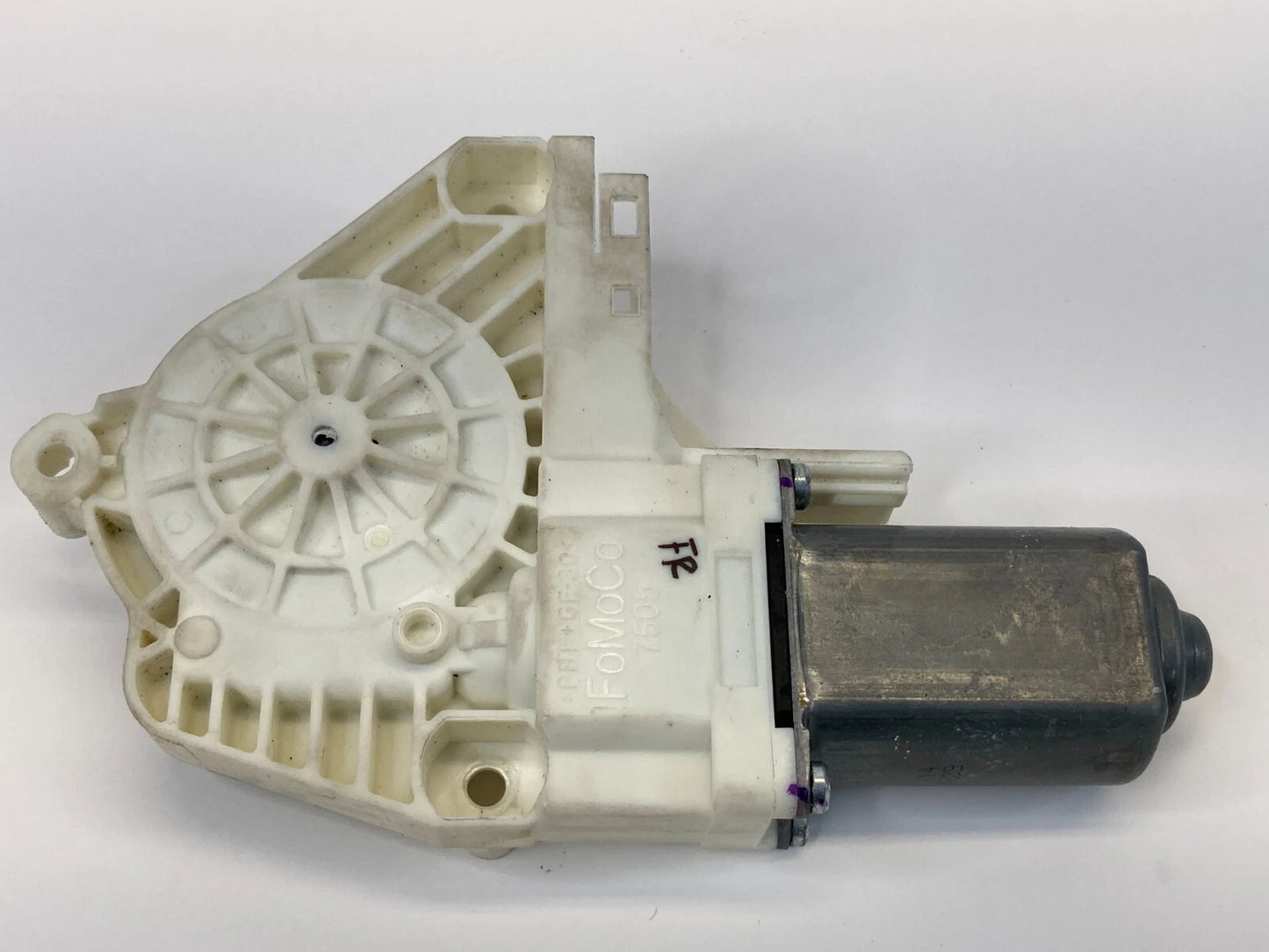 2011-2019 FORD FIESTA FRONT RIGHT SIDE POWER DOOR WINDOW MOTOR 971466-107 OEM