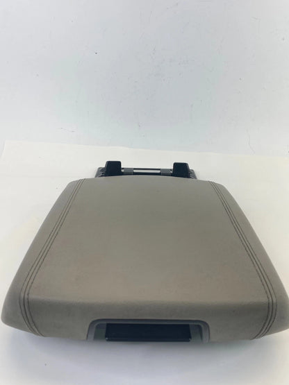 2015-2018 KIA SEDONA CENTER CONSOLE ARMREST ARM REST COMPARTMENT OEM