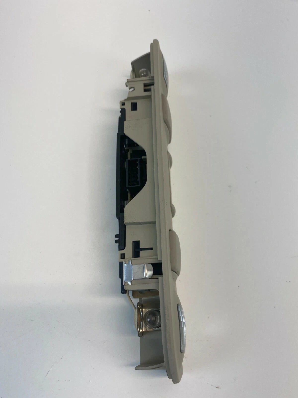 1999-2001 AUDI A4 SEDAN 1.8L REAR ROOF OVERHEAD CONSOLE DOME MAP LIGHT LAMP OEM