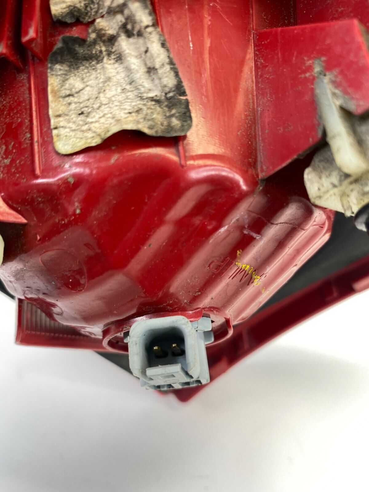 2009-2012 Chevrolet Traverse Rear Right Side Trunk Lid Tail Light Taillight OEM