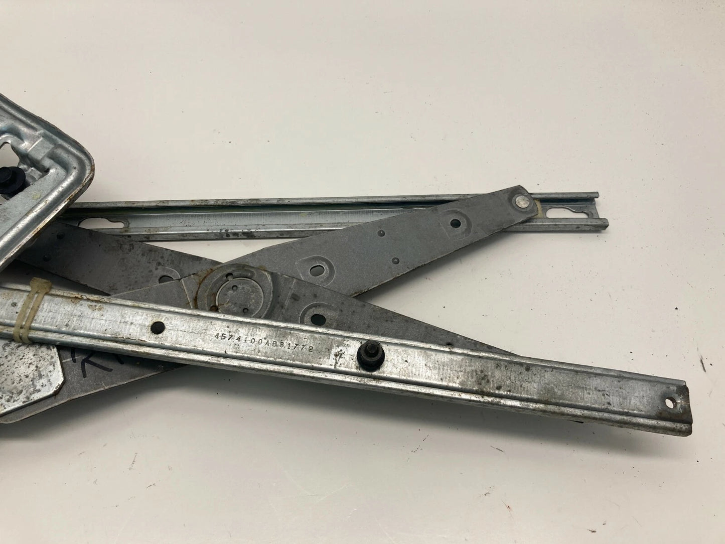 98-01 CHRYSLER CONCORDE 99-01 LHS FRONT RIGHT PASSENGER SIDE WINDOW REGULATOR
