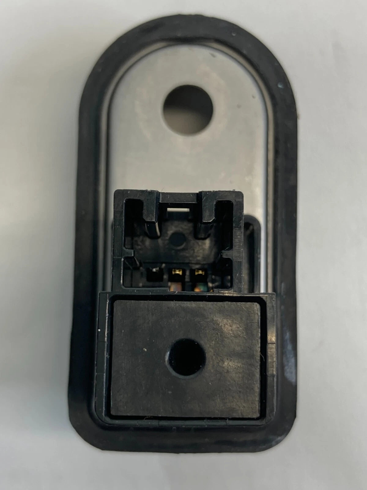 2010-2014 SUBARU OUTBACK REAR RIGHT SIDE DOOR LIGHT AJAR JAMB SWITCH SENSOR OEM