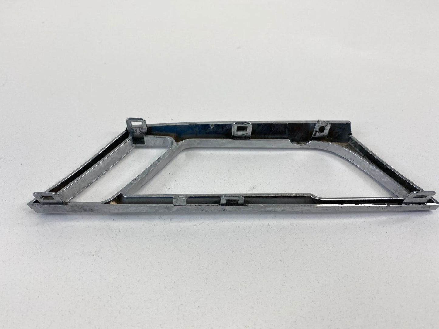 2005-2011 AUDI A6 QUATTRO REAR RIGHT INTERIOR DOOR HANDLE BEZEL TRIM 4F0867498