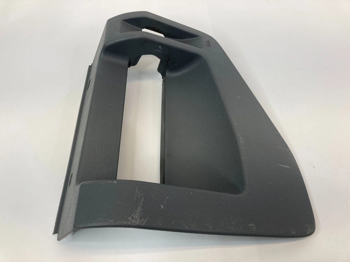 08-10 DODGE GRAND CARAVAN REAR RIGHT SLIDING DOOR INNER HANDLE BEZEL 1CU64TRMAD