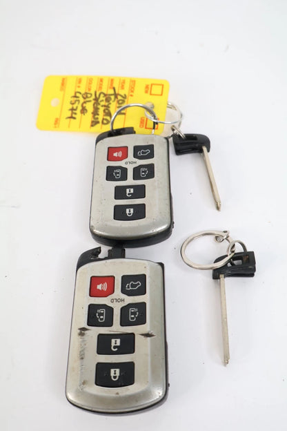 2011-2015 TOYOTA SIENNA ENGINE IGNITION PUSH START STOP SWITCH 2 REMOTE KEYS OEM