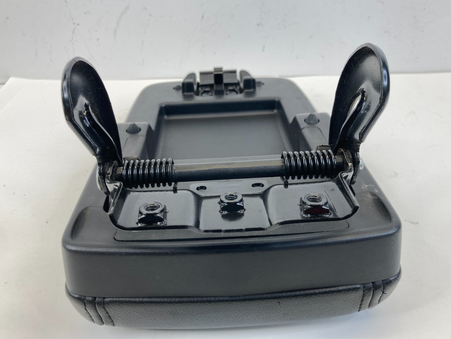 2012-2015 Chevrolet Captiva Sport Center Console Armrest Arm Rest Cover Lid